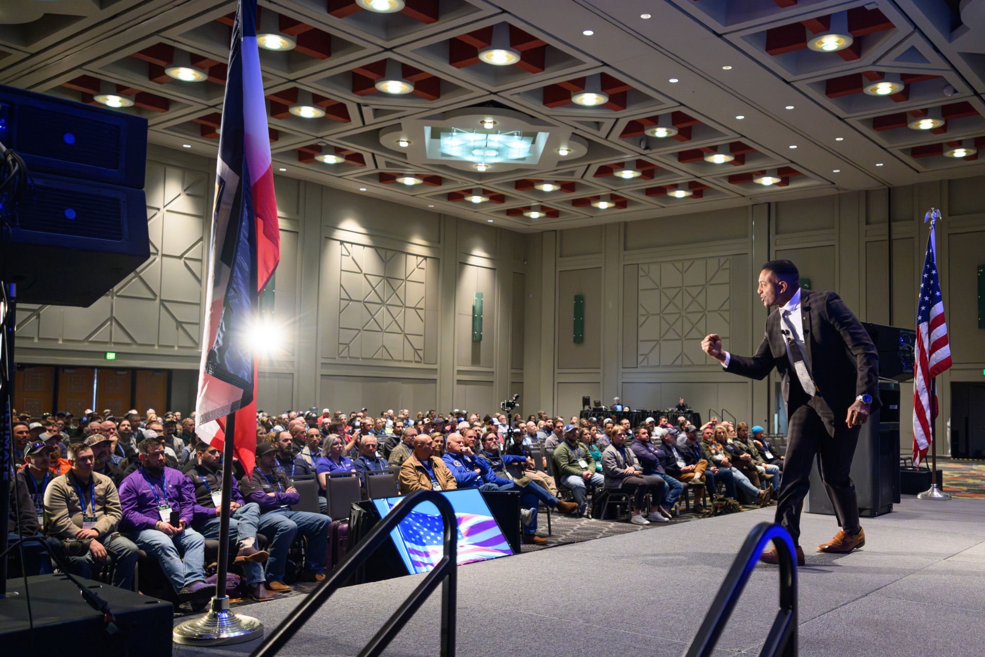 Closing Keynote Speaker Vann Morris